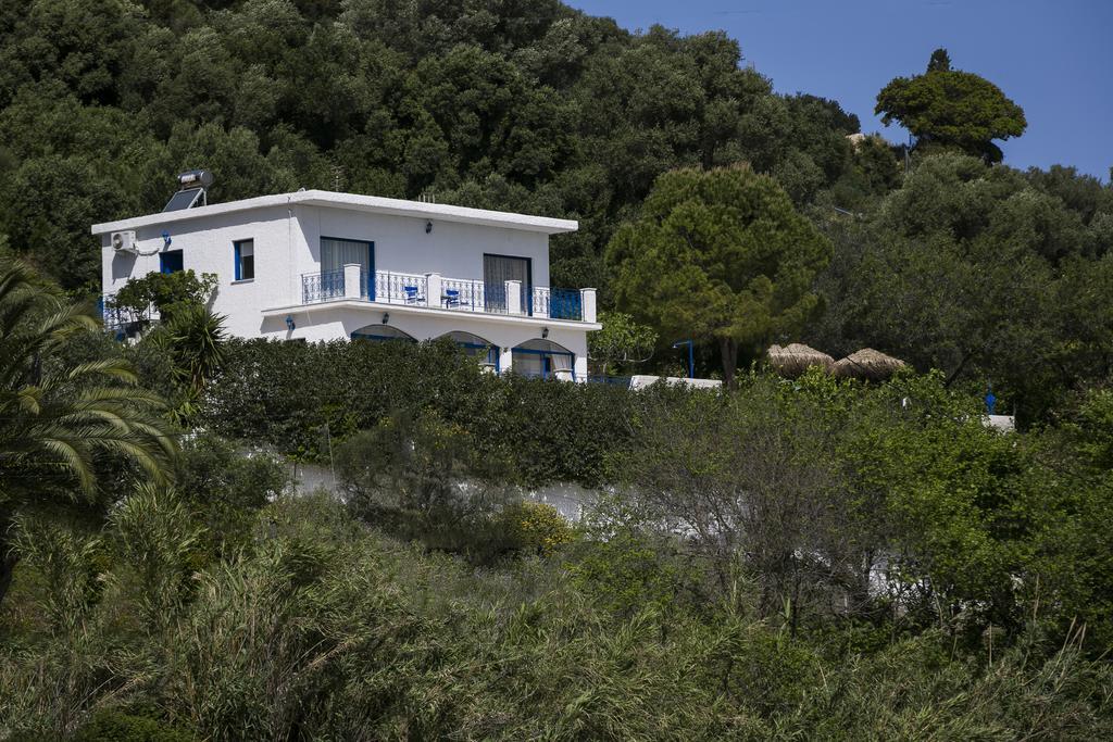 Villa Afrodite Mousata エクステリア 写真