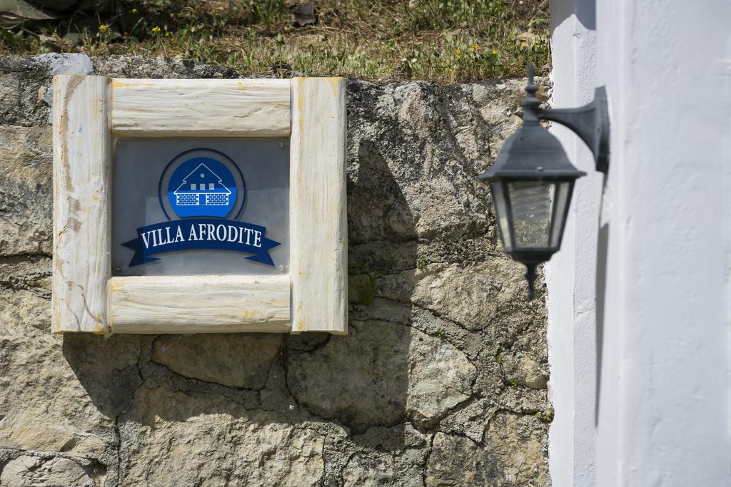 Villa Afrodite Mousata エクステリア 写真